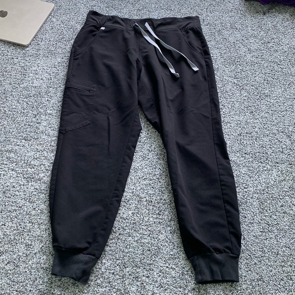 Figs Scrub Joggers - Picture 1 of 4